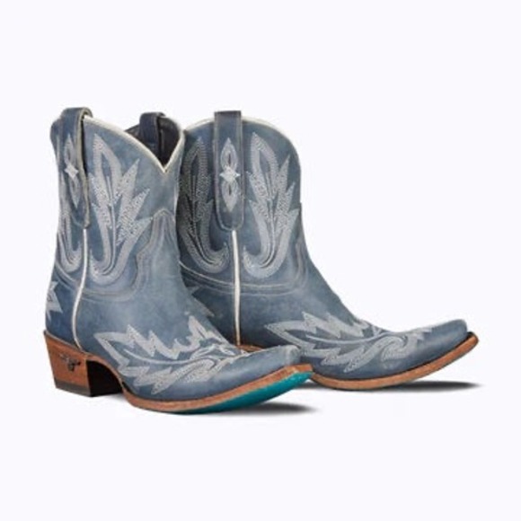 Lane boots Shoes - Lane Midnight Blue Distressed Western Booties Snip Toe Embroidered Leather 7.5B